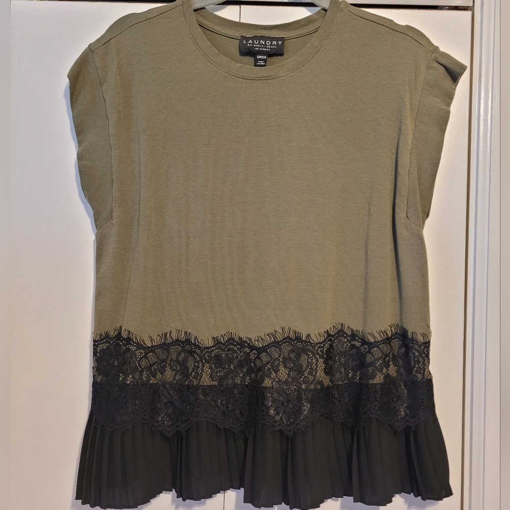 Green sleeveless top with black lace detail